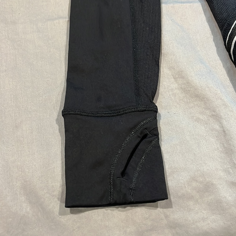 Lululemon Workout Light Jacket - image 6